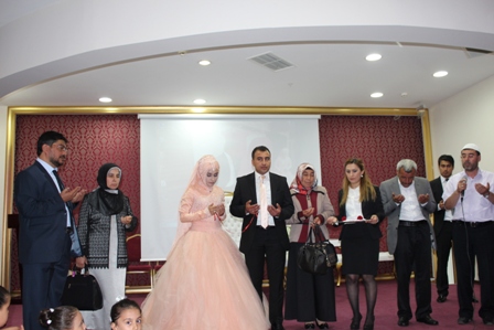Derya ile Rahman Hoca’nın mutlu günü