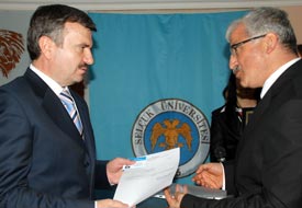 Akyürek'e Eğitim Danışmanlığı unvanı