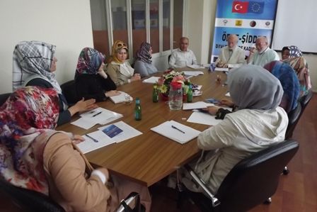 Aile eğitim çalışmaları konuşuldu