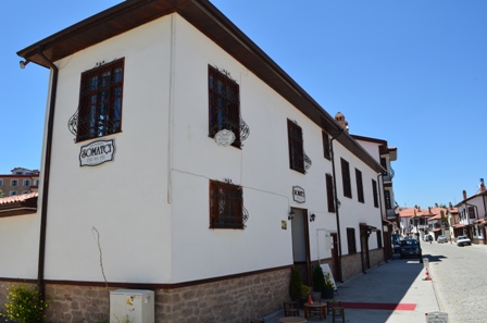 Selçuklu kültürünü yaşatıyorlar