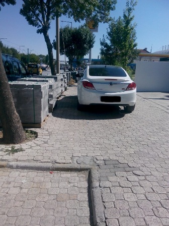 Vatandaşın kaldırım isyanı