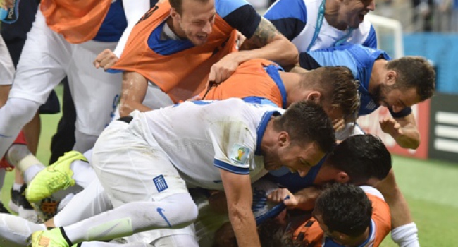 Yunanistan,  ilk kez ikinci tura çıktı ÖZET İZLE