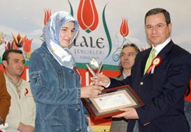 Konya'da en güzel laleler seçildi