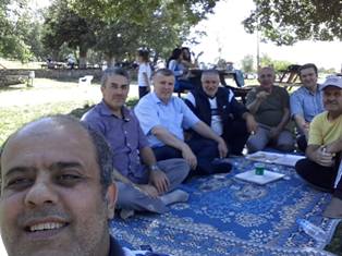 Kombassan ekibi piknikte