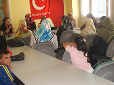 SP’li hanımlar seçimlere hazır