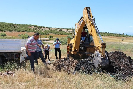 Tarihi geçmiş ürünler imha edildi