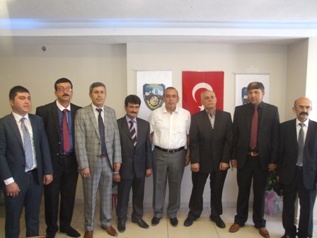 Bakırcılar Odasından Karamercan’a plaket
