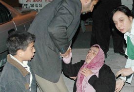 Kazada bir anne sinir krizi geçirdi