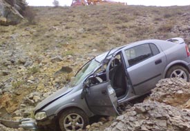 İki ayrı trafik kazası: 3 yaralı