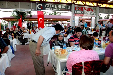 Seydişehir'de şehit aileleri ve gaziler onuruna iftar verildi