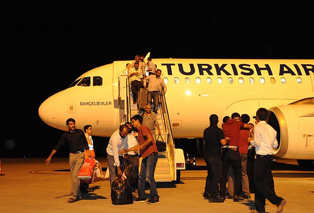 Ahmet Davutoğlu twitterdan memnuniyet mesajı attı