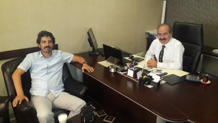 Tatil turlarını konuşuyorlar