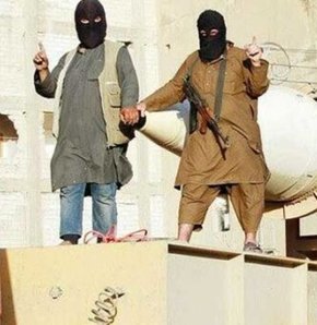 IŞİD, Irak - Suriye sınırını yıktı