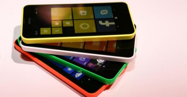 Nokia Lumia'nın özellikleri neler? Fiyatı ne kadar?