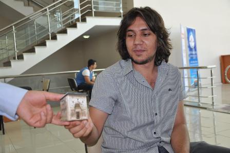 Medrese Kapısı  Şeklinde Hurma Kutusuna Özel İlgi