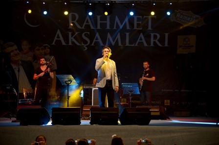 Rahmet Akşamları Eşref Ziya konseri ile devam etti