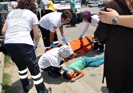 Konya'da otomobilin çarptığı bisikletli çocuk ağır yaralandı