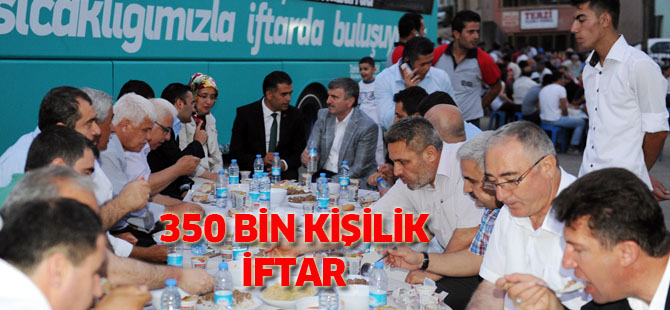 Başkan Akyürek Derebucaklılarla İftar Yaptı