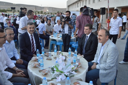 Sağlıkçılar iftarda buluştu