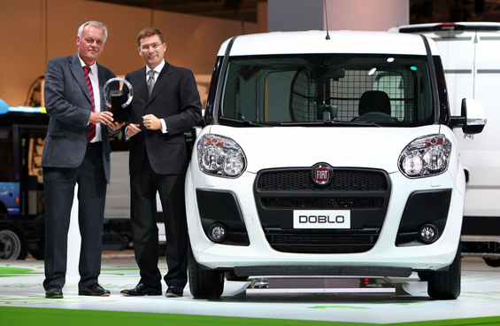 Fiat Doblo Cargo ve Fiorino, İngiltere'de iki ödül kazandı