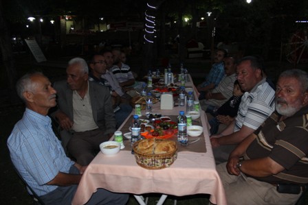 Karapınar AGD iftar programı düzenledi