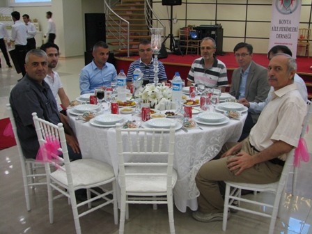 Aile hekimleri iftarda buluştu