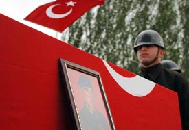 Şehit ER son yolculuğuna uğurlandı