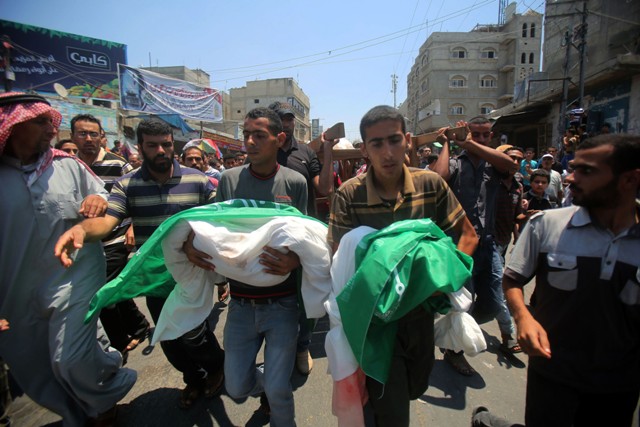 Gazze'de katliam sürüyor (FOTO GALERİ)