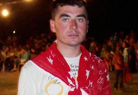 Şehit Er Kara Murat'a KINA yakılmış