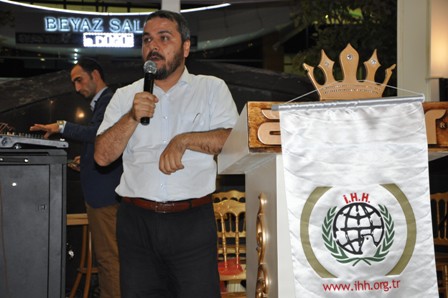 İHH Konya Şubesi İftarda buluştu