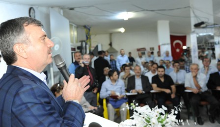Başkan Akyürek İlçe İftarlarında 100 Bin Kişiyle Buluştu