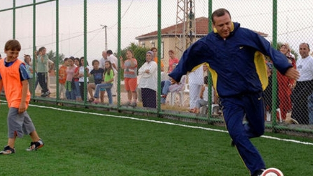 Tayyip Erdoğandan Süper Gol - Fatih Terim Stadyumu Açılış Maçı TIKLA-İZLE