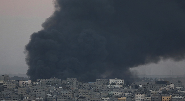 İsrail saldırıya yeniden başladı