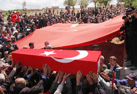 Palavraları bırakın, İTİRAF edin!