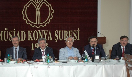 Gündem Gazze’deki katliam oldu