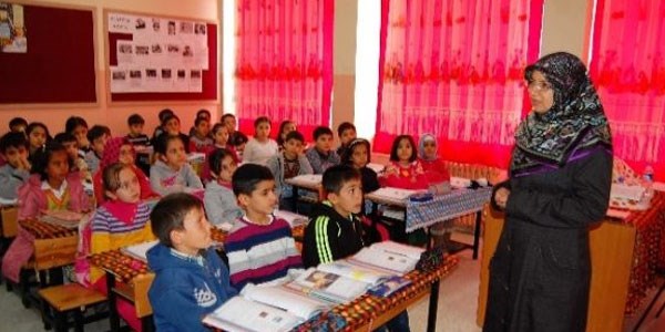 28 Şubat mağduru olan bin 17 öğretmen atandı