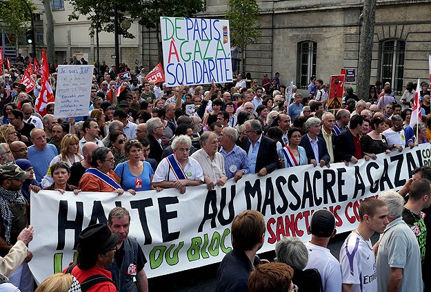 Paris Valiliği geri adım attı