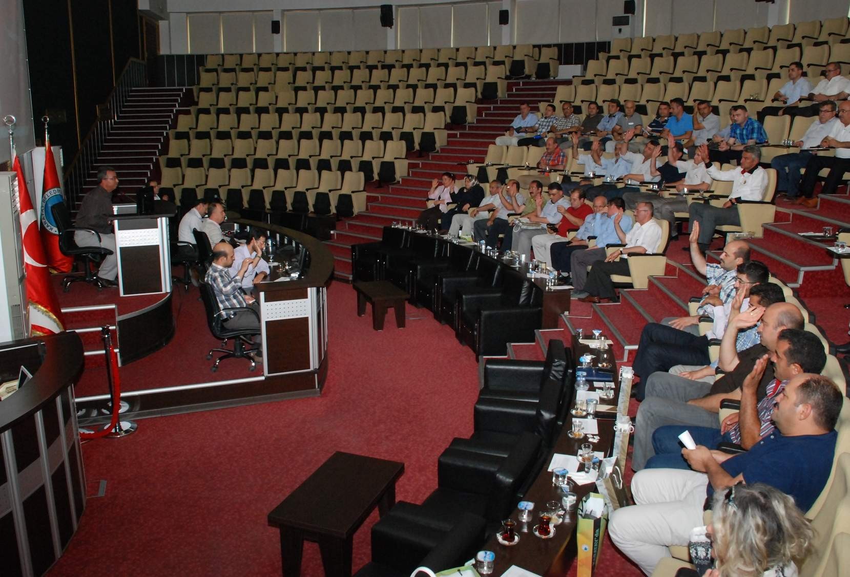Karatay Belediye Meclisi İsrail’in Katliamını Kınadı