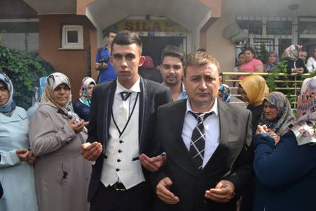 Vadi ve Geyik ailelerinde düğün mutluluğu