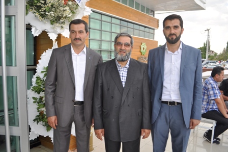 Müşerref ve Mustafa dünya evine girdi