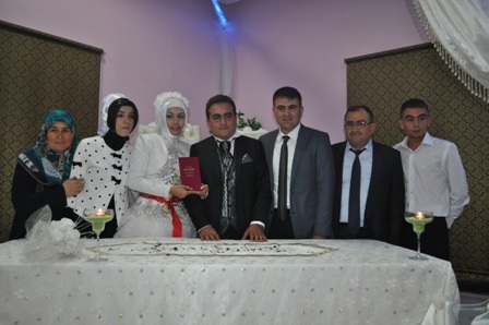 Mustafa ve Fadimana mutluluğa evet dedi