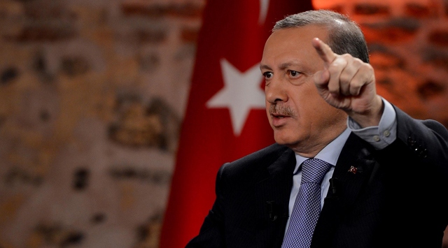 Erdoğan'ın masasındaki son 2 anket