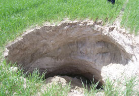 Yeraltı suları azaldı, obruklar arttı