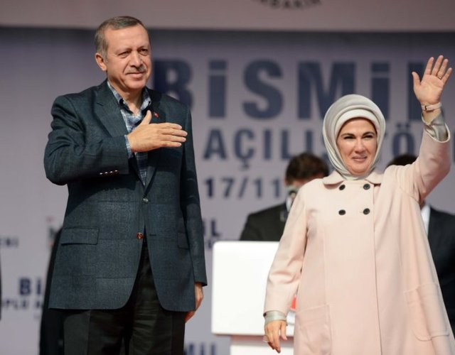 Yeni "first lady" Emine Erdoğan oldu
