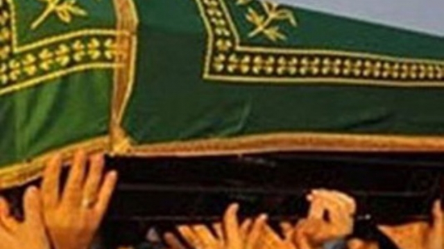 Durdurmaya Çalıştığı Kamyonunun Altında Kalarak Öldü