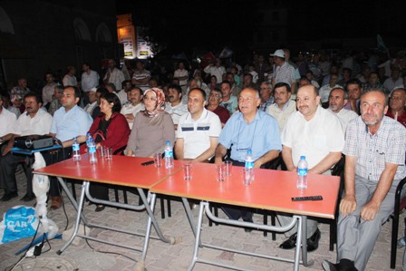 Beyşehir’de havai fişekli kutlama