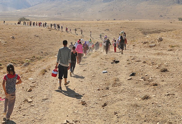 Yezidilerin "ölüm yürüyüşü"