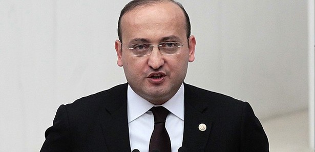 AK Parti'de yeni dönemin şifrelerini verdi