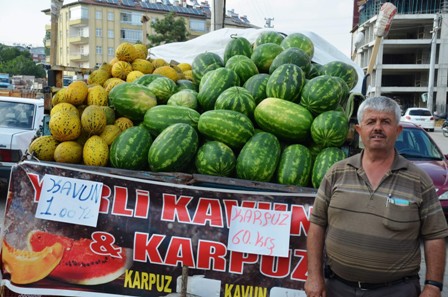 Seydişehir’de karpuz ve kavun yüz güldürdü