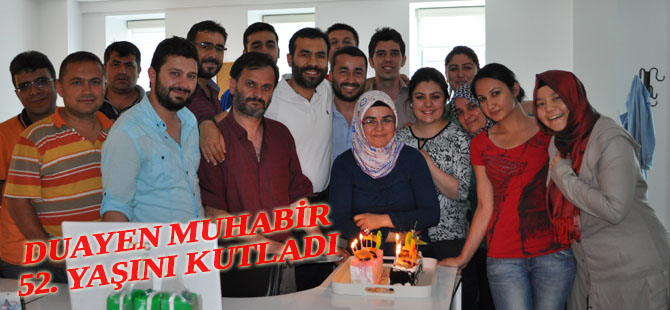 Duayen muhabir 52. yaşını kutladı